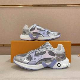 Picture of Louis Vuitton Shoes _SKULVsz35-45WM030112577